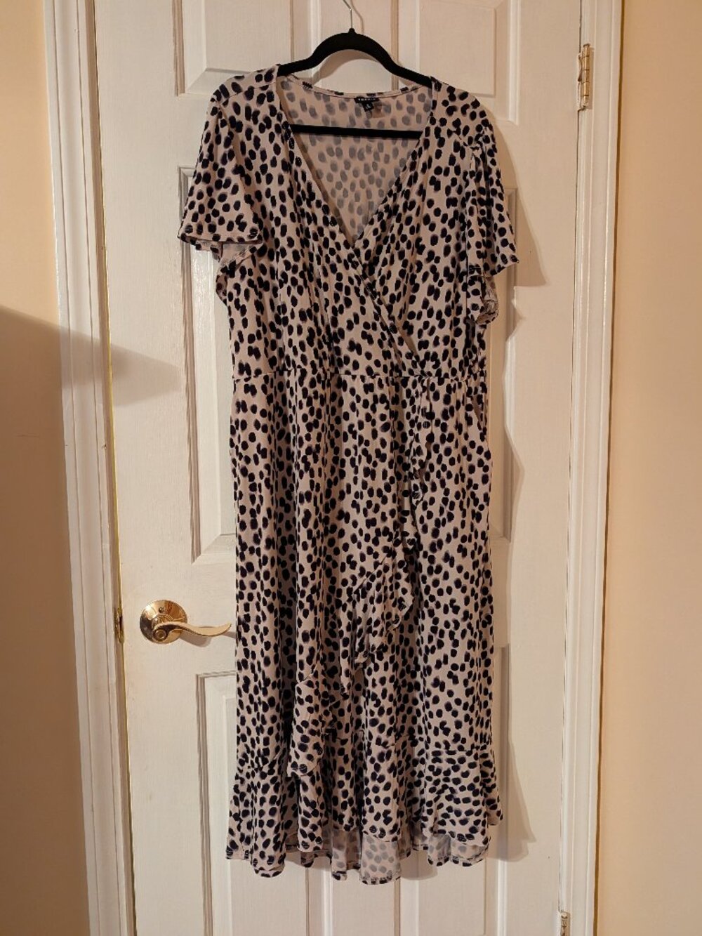 Torrid Dalmatian Spot Print Midi Wrap Dress ~ 3/3X/22-24